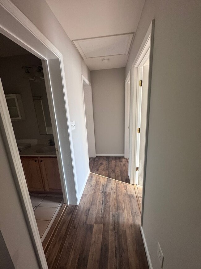 Building Photo - 3 Bedroom Townhouse in New Market