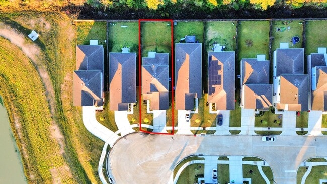 Building Photo - 5611 Fresh View Ct