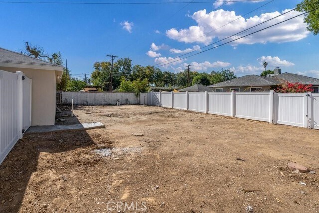 Building Photo - 6101 Palm Ave