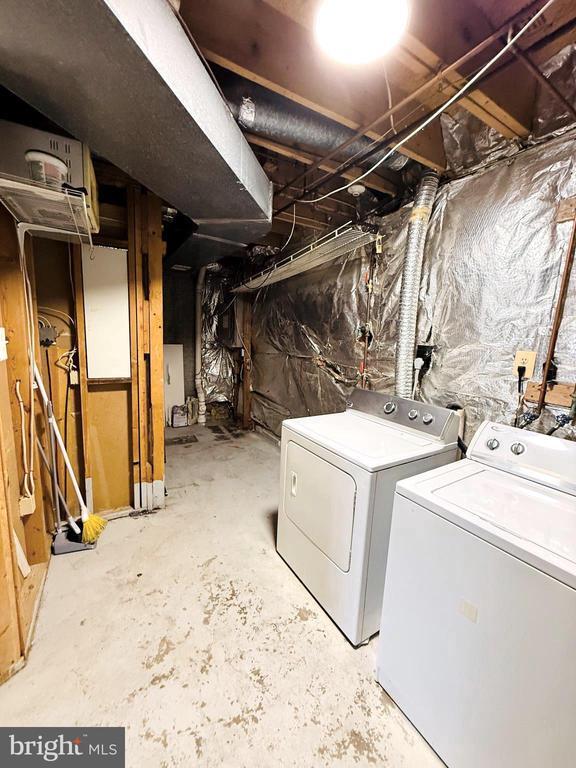 Building Photo - 8263 Berryfield Dr