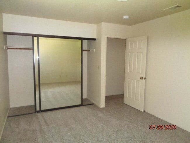 Building Photo - 796 Marshall Rd