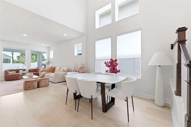 Building Photo - 28905 Orange Berry Dr