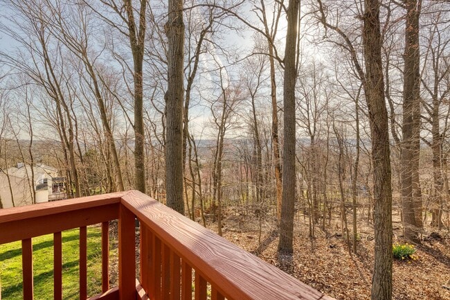 Building Photo - 10595 Blue Bell Way