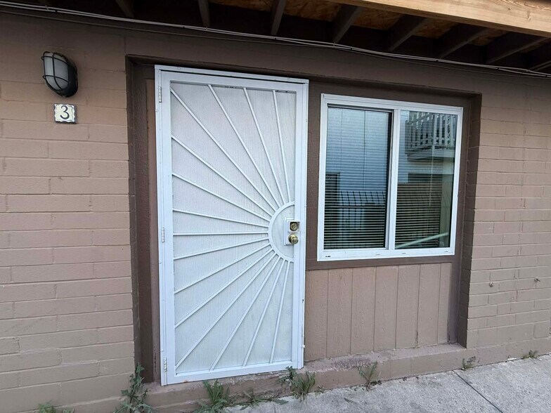 Building Photo - 5425 E 30th St