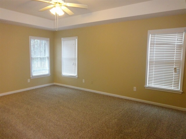 Building Photo - 2453 Alston Dr NE
