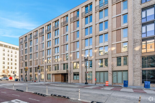 2641 14th St NW - The Faircliff