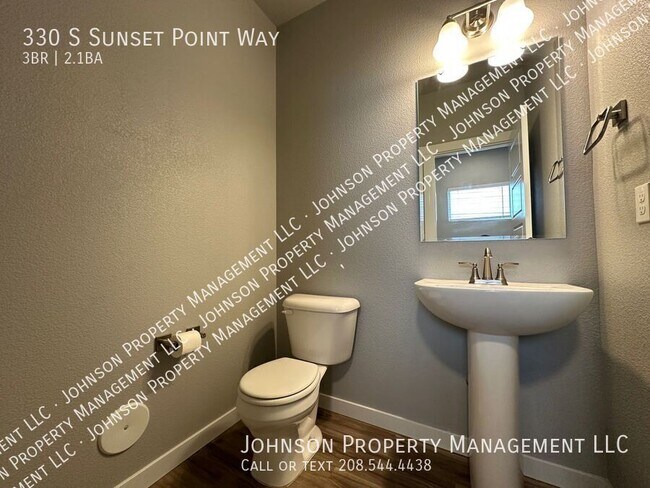 Building Photo - 330 S Sunset Point Way