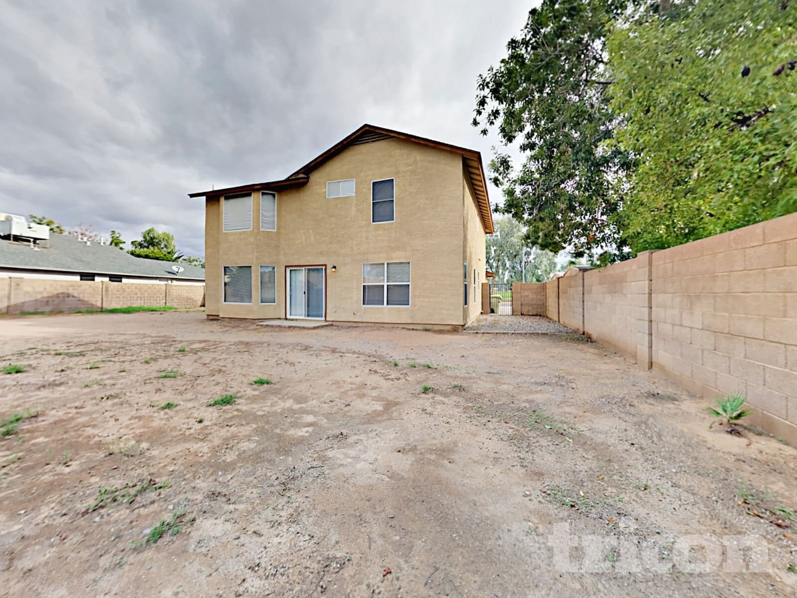 Building Photo - 8841 W Maryland Ave