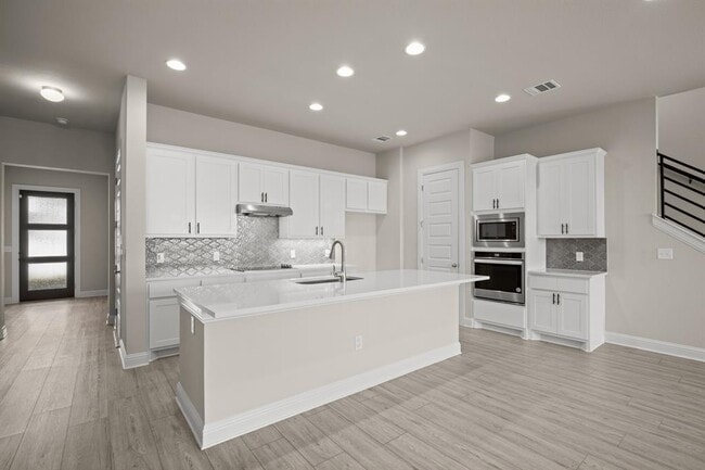 Building Photo - 709 Pinnacle View Dr
