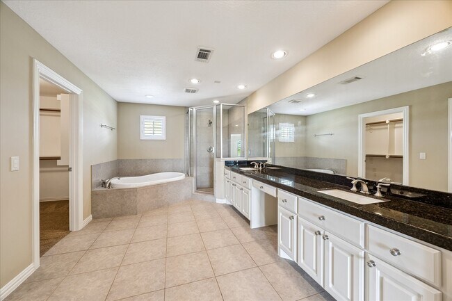 Building Photo - 14450 Kingston Cove Ln