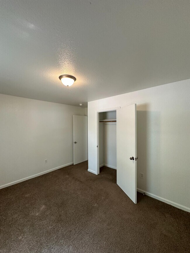 Building Photo - 2253 N San Pablo Ave