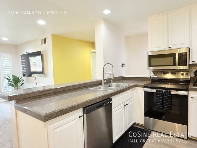 Building Photo - 10250 Caminito Cuervo