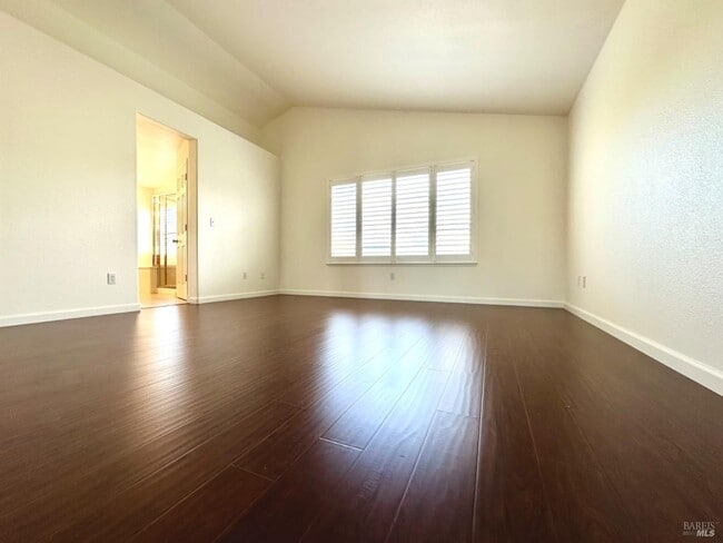 Building Photo - 622 Stonehenge Dr