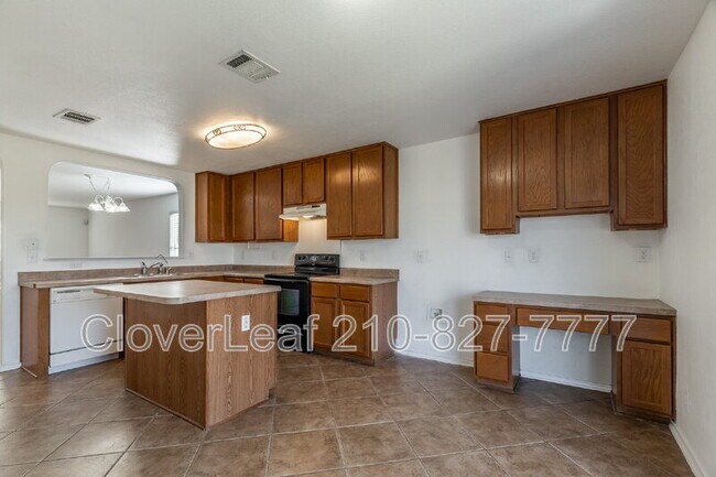 Building Photo - 3329 Bluebird Ridge Dr