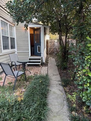 Building Photo - 4347 Travis St