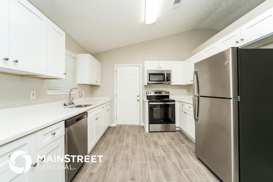 Building Photo - 2729 Maple Grove Dr