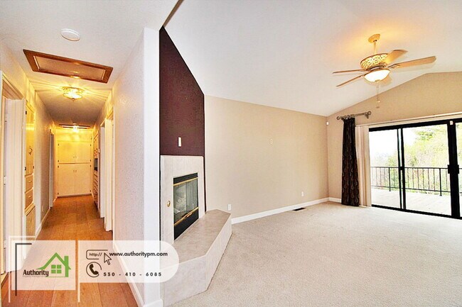 Building Photo - 3112 Riesling Path