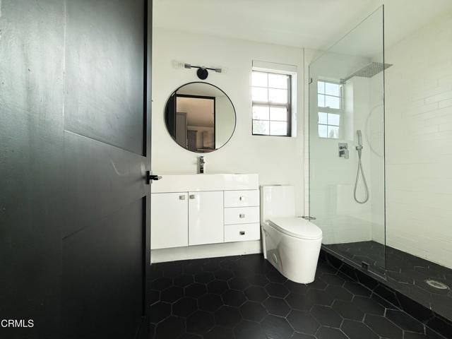 Building Photo - 2412 Norwalk Ave