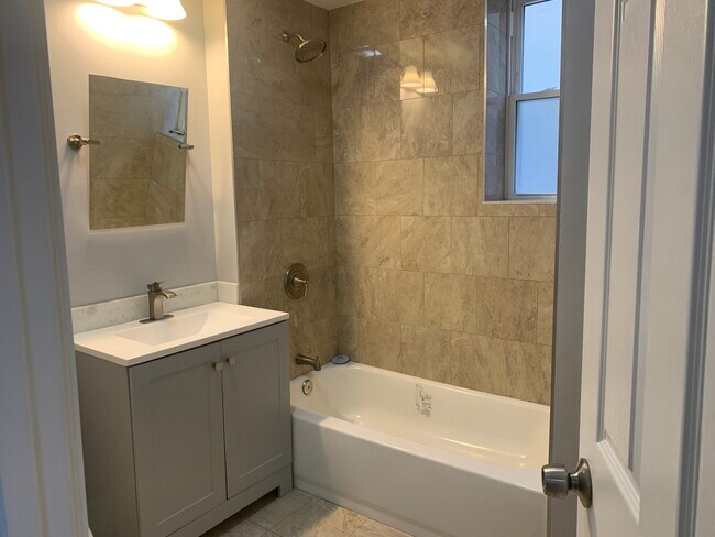 Building Photo - 333 Memorial Dr