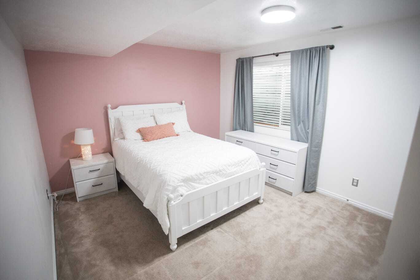 Building Photo - 1599 S Main St