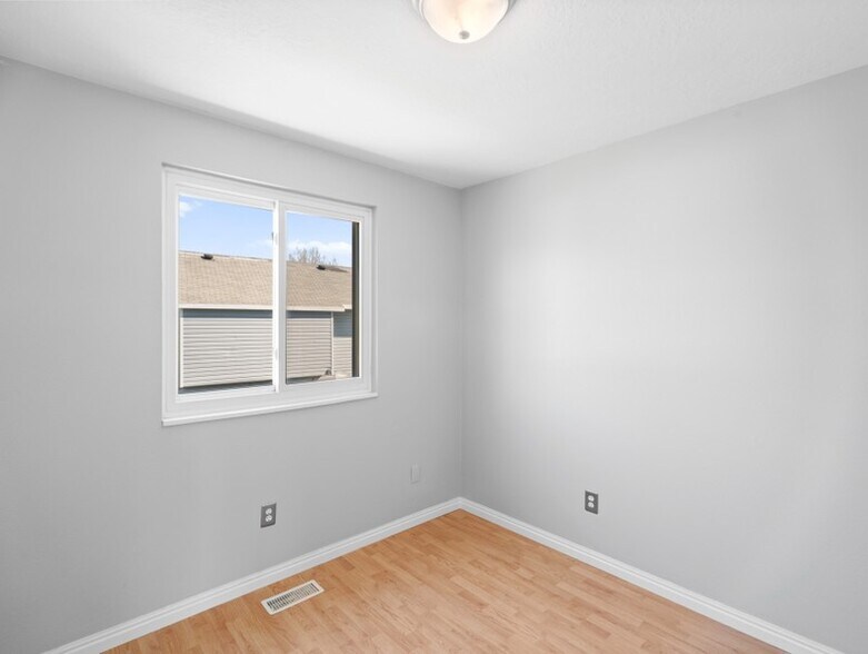 Building Photo - 5078 W 6275 S