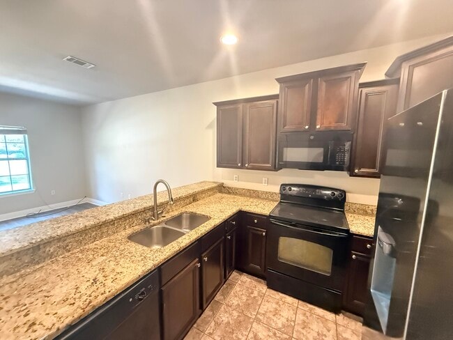 Building Photo - 8868 Brown Pelican Cir