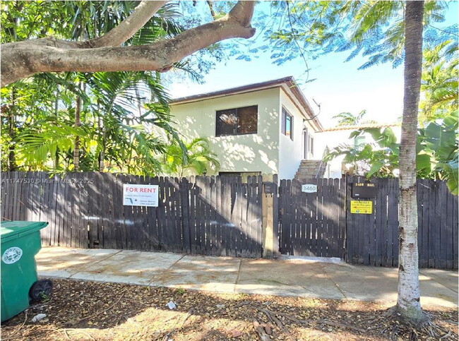 Primary Photo - 1252 SW 23rd St