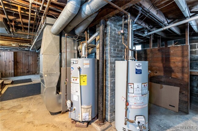 Building Photo - 189 Hamilton Dr