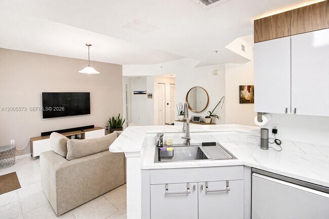 Building Photo - Northeast 8th Avenue, Miami Shores, FL 33138 - 2 BR 2 BA townhouse