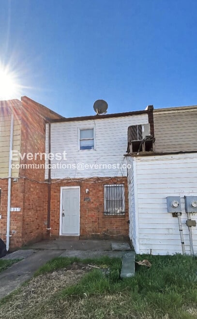 Building Photo - 1319 Minefee St