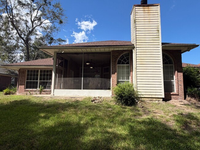 Building Photo - 13774 Danforth Dr S