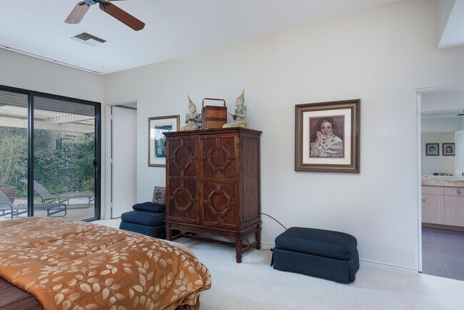 Building Photo - 3 Cornell Dr