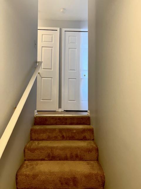 Building Photo - 29253 Glen Oaks Blvd E