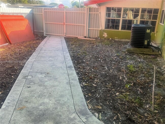 Building Photo - 7601 NW 13th St