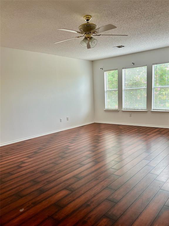 Building Photo - 1910 Marysol Trail