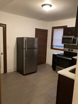 Building Photo - 98 Topliff St