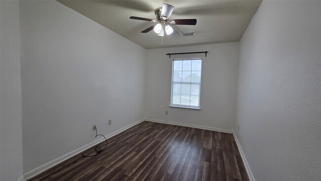 Building Photo - 11806 E Galwan Cir