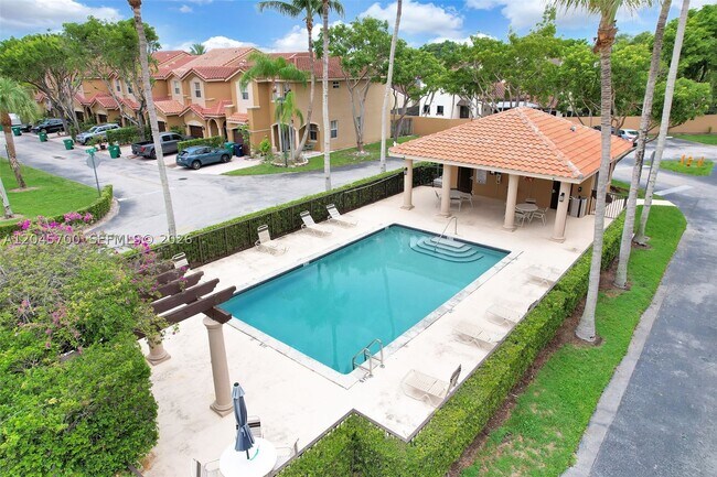 Building Photo - 8853 SW 108th Pl