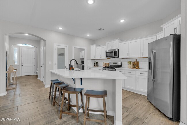 Building Photo - 12316 Desert Path Ct