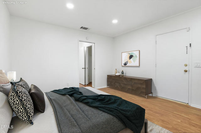 Building Photo - 1608 N Grand Oaks Ave