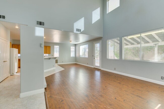 Building Photo - 1707 Millstream Way
