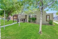 Building Photo - 4614 S Grand Dr