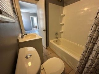 Building Photo - 733 N 43rd St