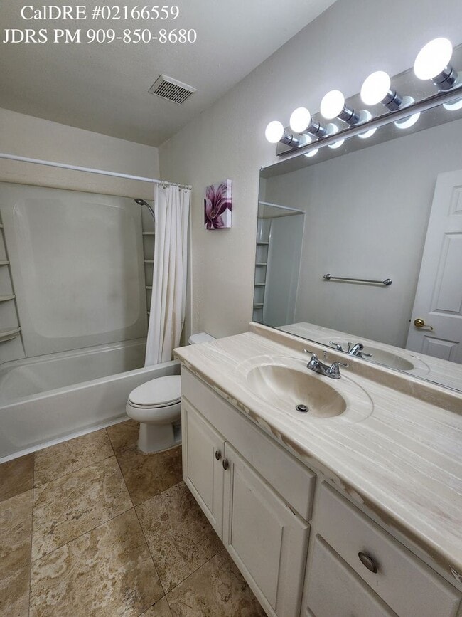 Building Photo - Diamond Bar 2 Bedroom Condo