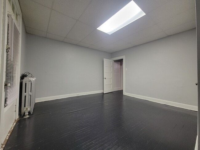 Building Photo - 417 Beaver St