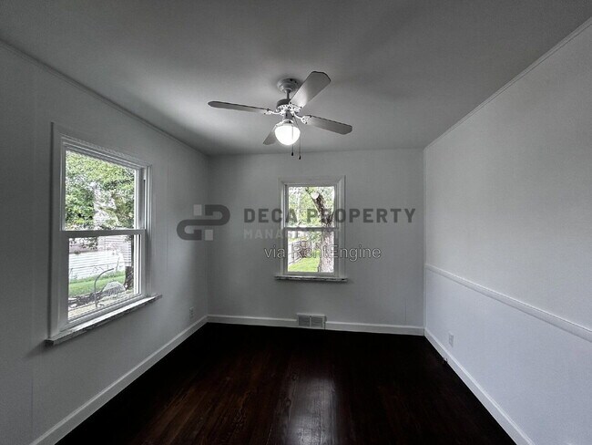 Building Photo - 10922 Juniper Ct