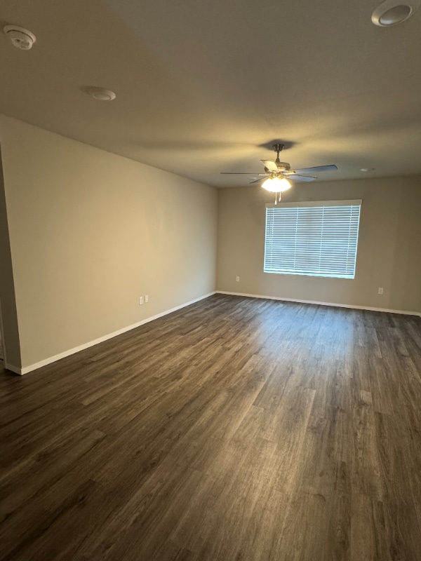 Building Photo - 2903 W McLaren Dr