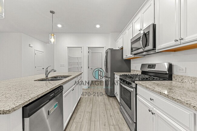 Building Photo - Brand New 5 Bedroom Home with a Master Bed...