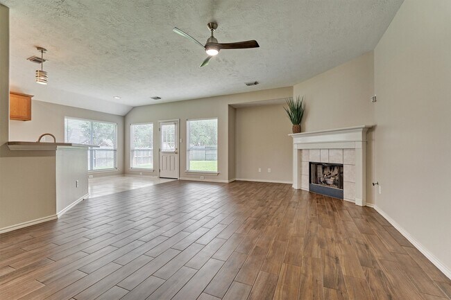 Building Photo - 6403 Sagewalk Ct