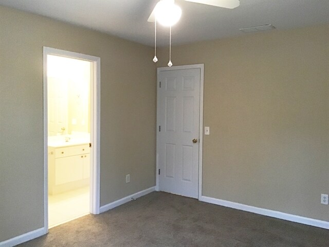 Building Photo - 6415 Wenham Ct